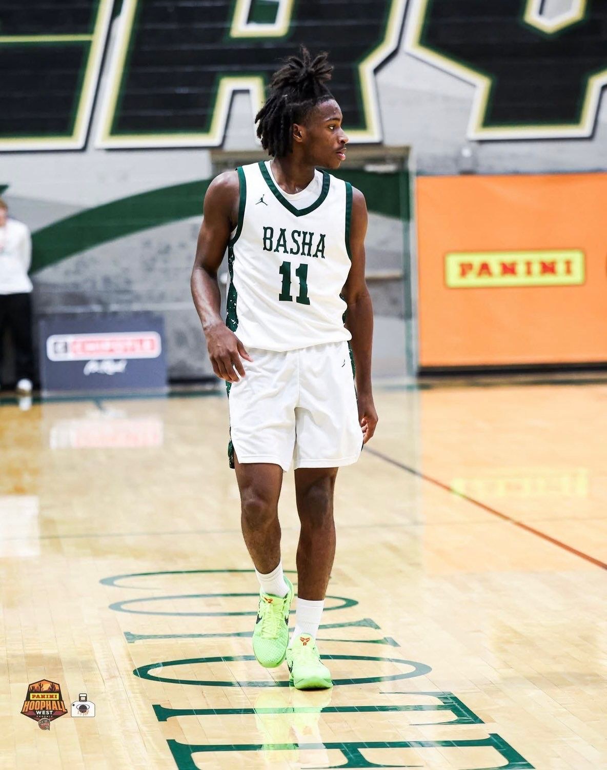 Panini HoopHall — full body